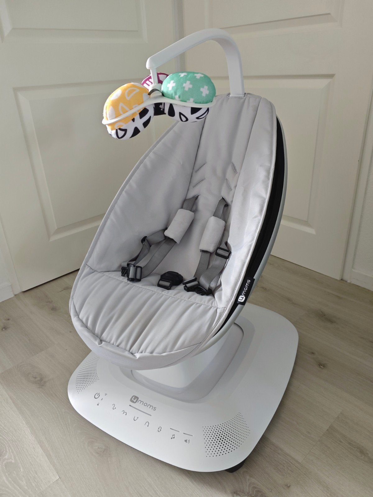 4moms MamaRoo 5.0 Wipstoel, Kinderen en Baby's, Wipstoeltjes, Wipstoel, Ophalen, Overige merken, Verstelbaar