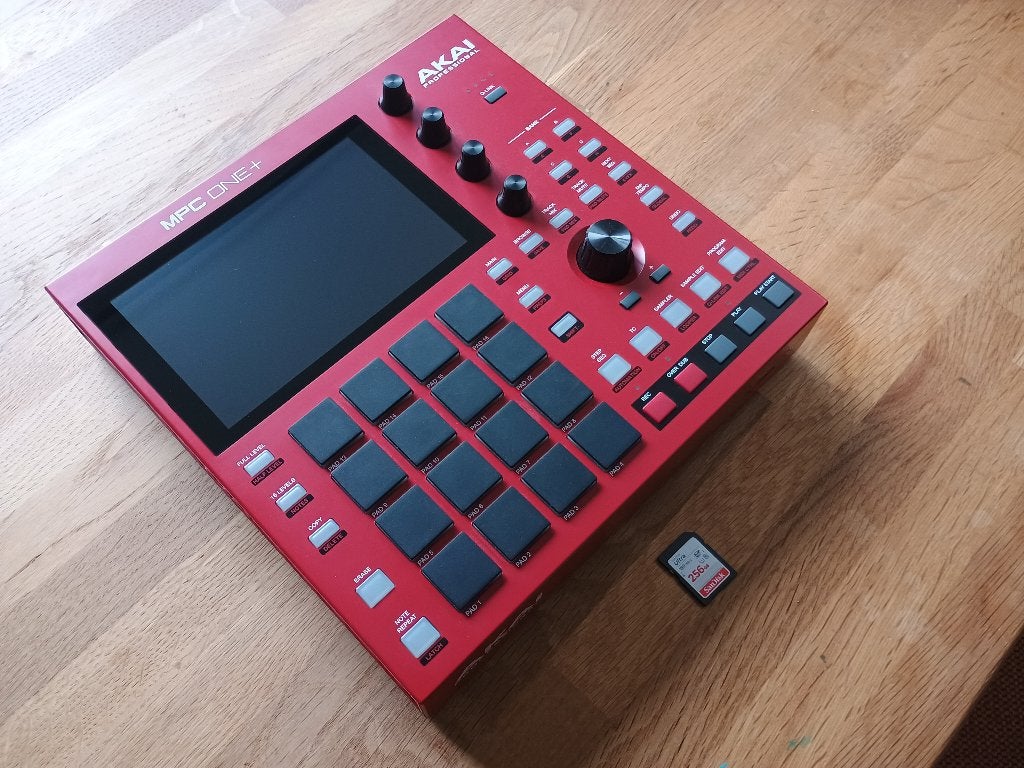 AKAI - MPC One+, Ophalen of Verzenden, Gebruikt, Overige aantallen, Overige merken