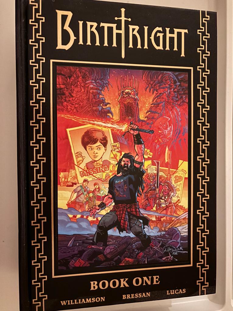 Birthright Deel 1 & 2 Deluxe Hardcover Comics, Meerdere comics, Verzenden, Nieuw, Amerika