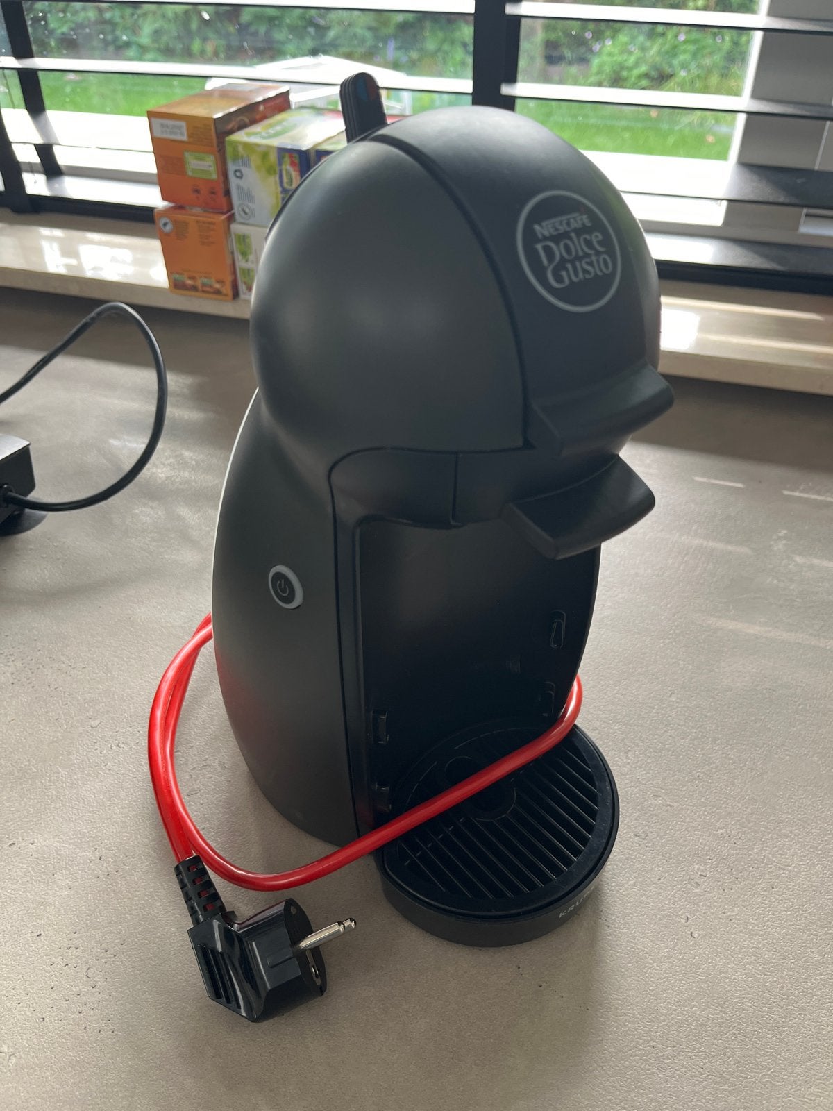 Nescafé Dolce Gusto Piccolo XS Koffiezetapparaat, Ophalen, Koffiemachine, Zo goed als nieuw, 1 kopje