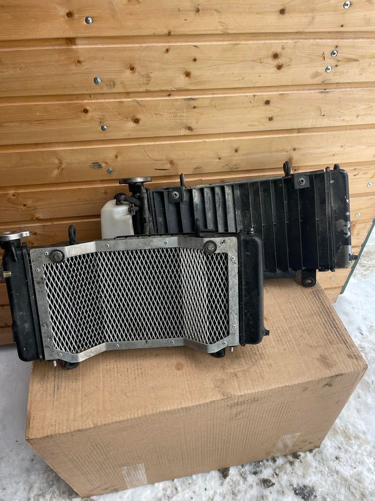 KTM 990/950 Adventure Koeler met ventilator en bescherming, Ophalen of Verzenden, Gebruikt