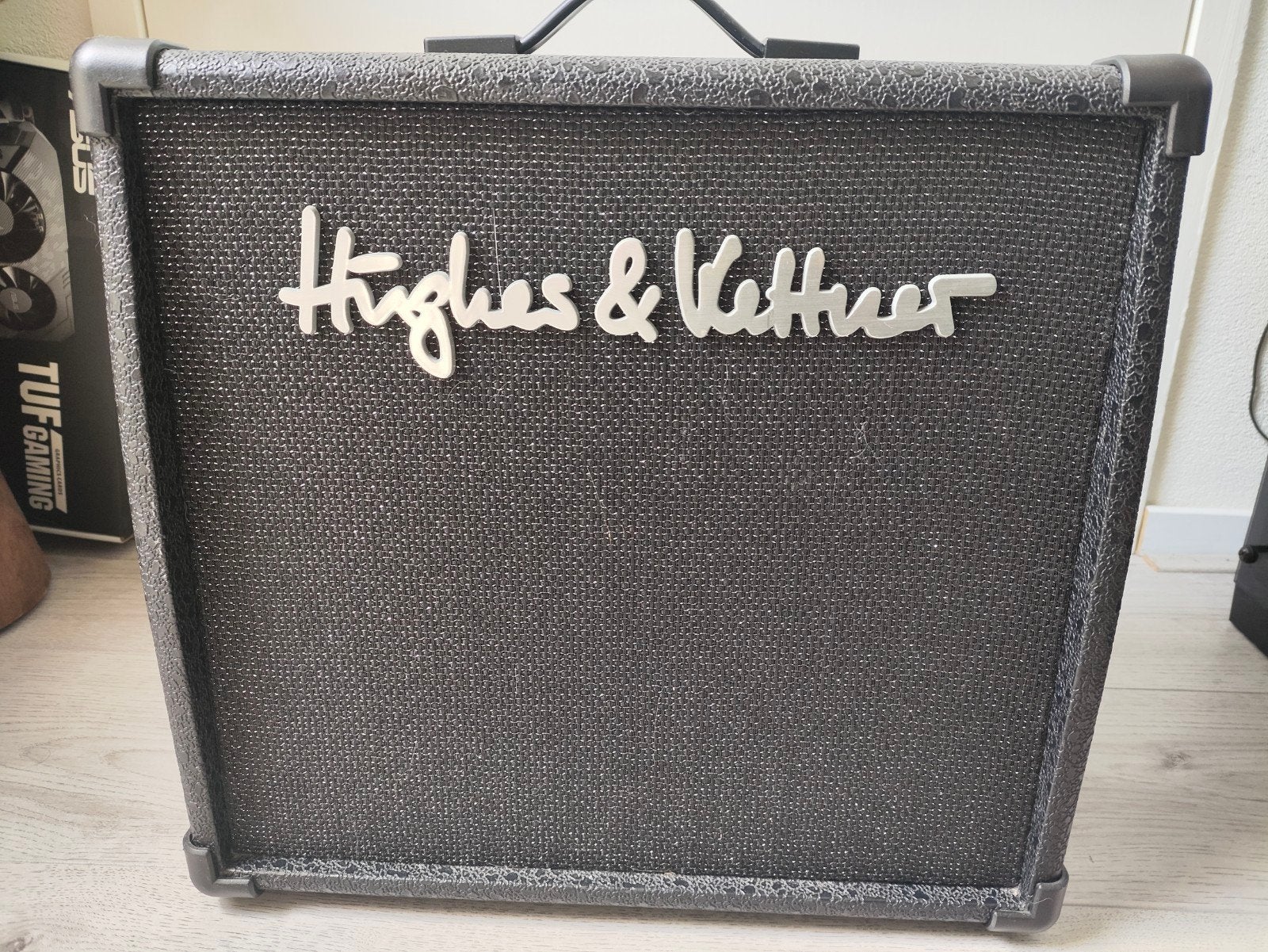 Hughes & Kettner Edition Blue 15-R, Ophalen, Gebruikt, Gitaar, Minder dan 50 watt