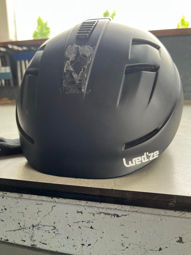 Ski helm, Sport en Fitness, Skiën en Langlaufen, Overige merken, Overige typen, Ophalen of Verzenden, Zo goed als nieuw