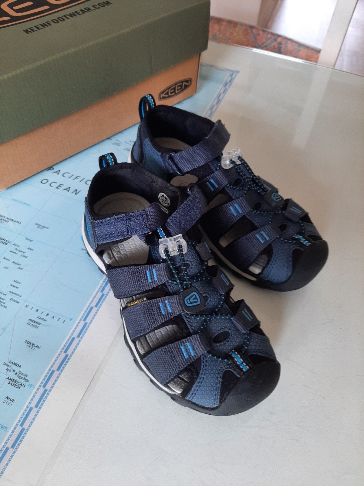 Keen dichte sandalen, maat 32/33, Keen, Jongen of Meisje, Schoenen, Ophalen of Verzenden