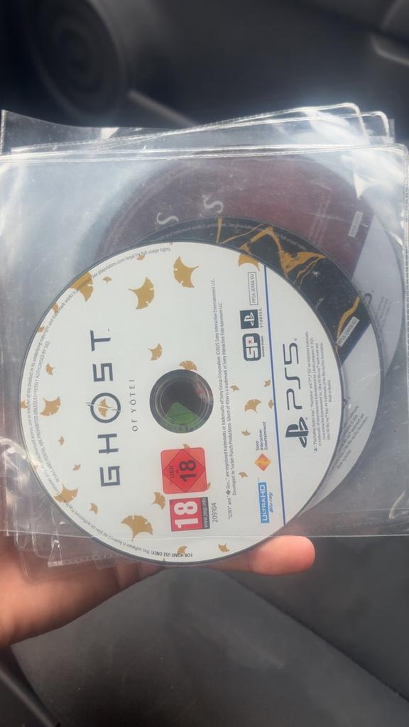 14 PS5 games zonder hoesje met plastic seal, Ophalen, Zo goed als nieuw, Met 1 controller, Super Slim