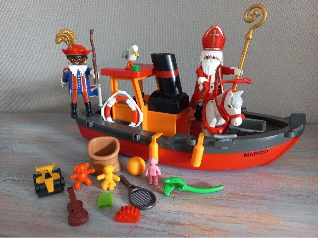 Playmobil 5206 - Stoomboot van Sinterklaas en Pakjes-Piet, Complete set, Ophalen of Verzenden, Zo goed als nieuw, City life