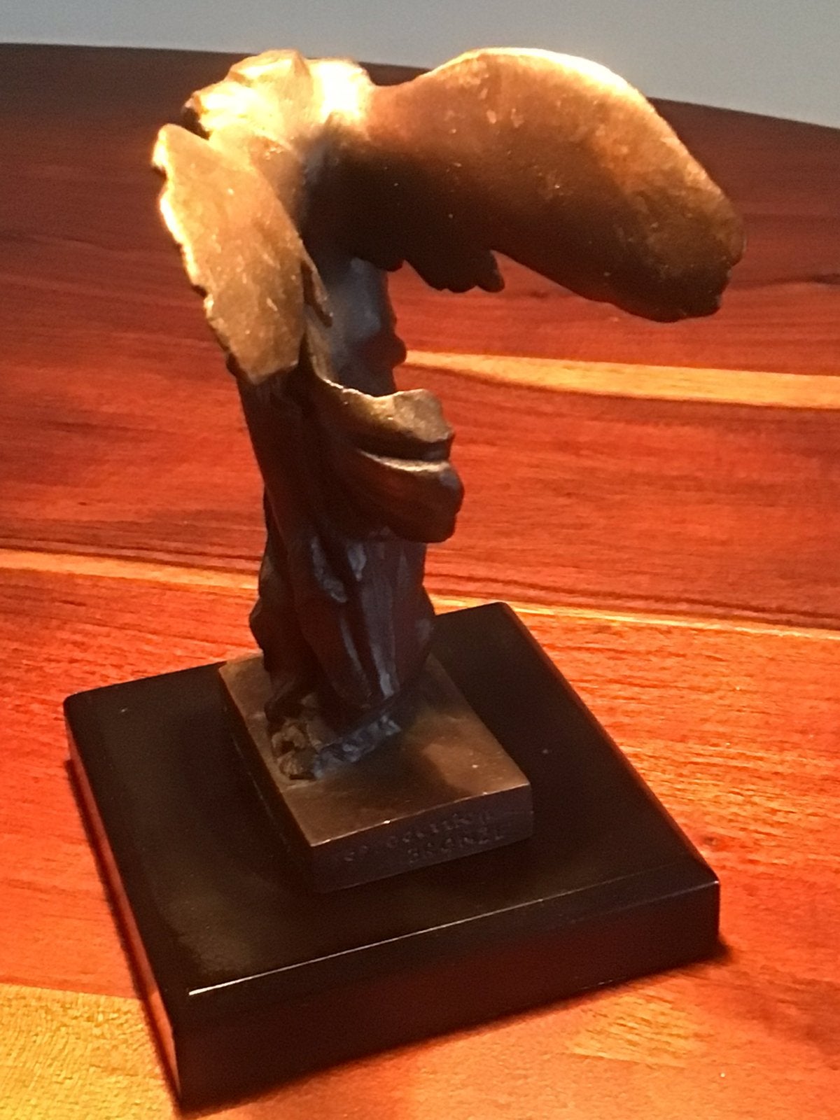 De gevleugelde overwinning van,SAMOTHRAI., Ophalen of Verzenden, Beeldje of Figuurtje