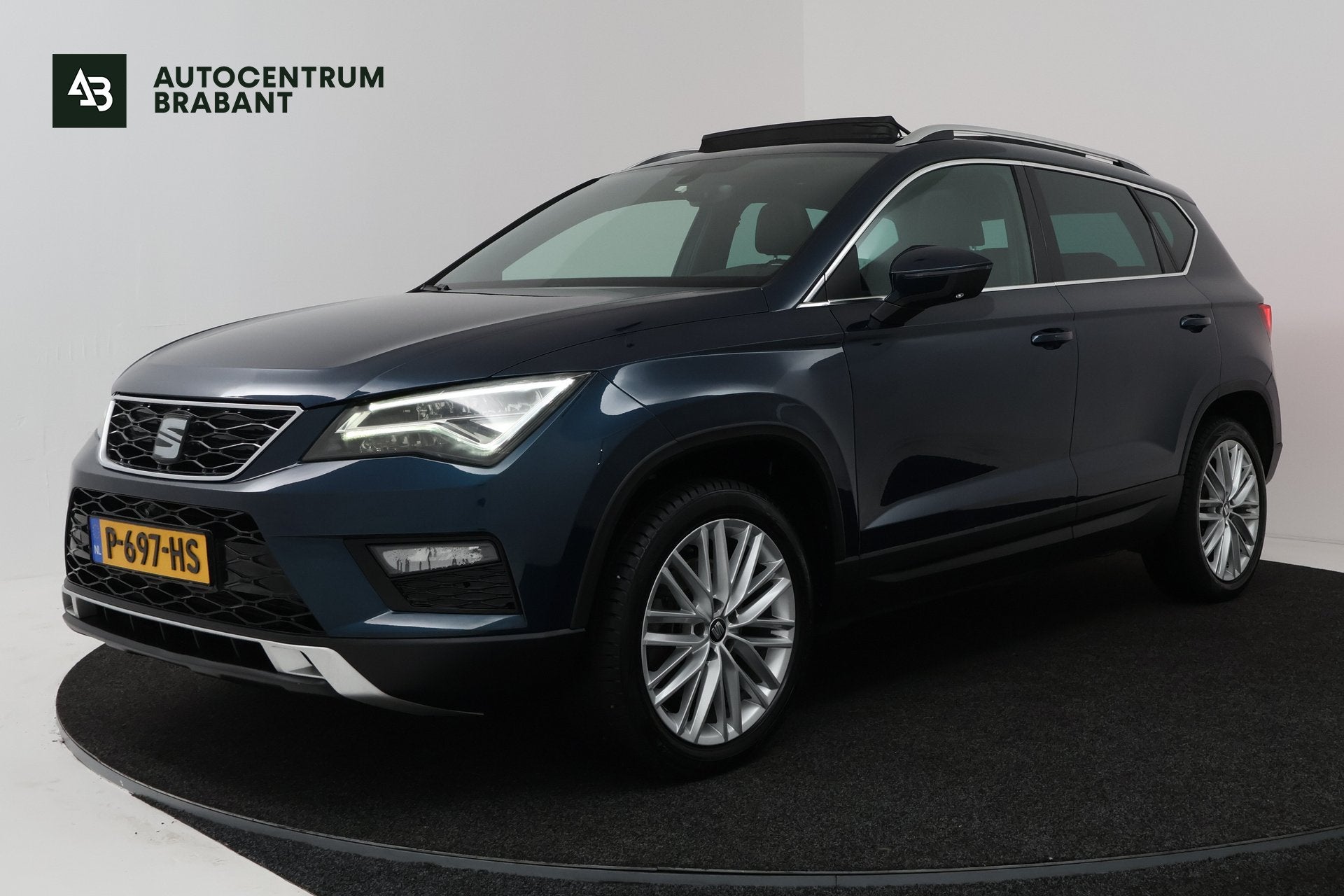 SEAT Ateca 1.4 EcoTSI Xcellence (PANORAMADAK, CAMERA, STOELV, Auto's, Seat, Gebruikt, 4 cilinders, 150 pk, Blauw