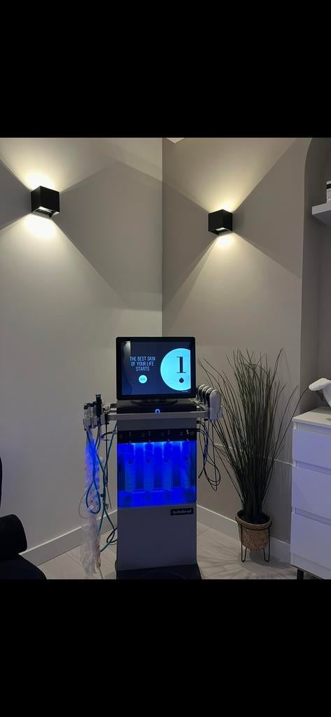 Hydrafacial Elite Tower, Ophalen, Gebruikt, Gehele gezicht, Reiniging
