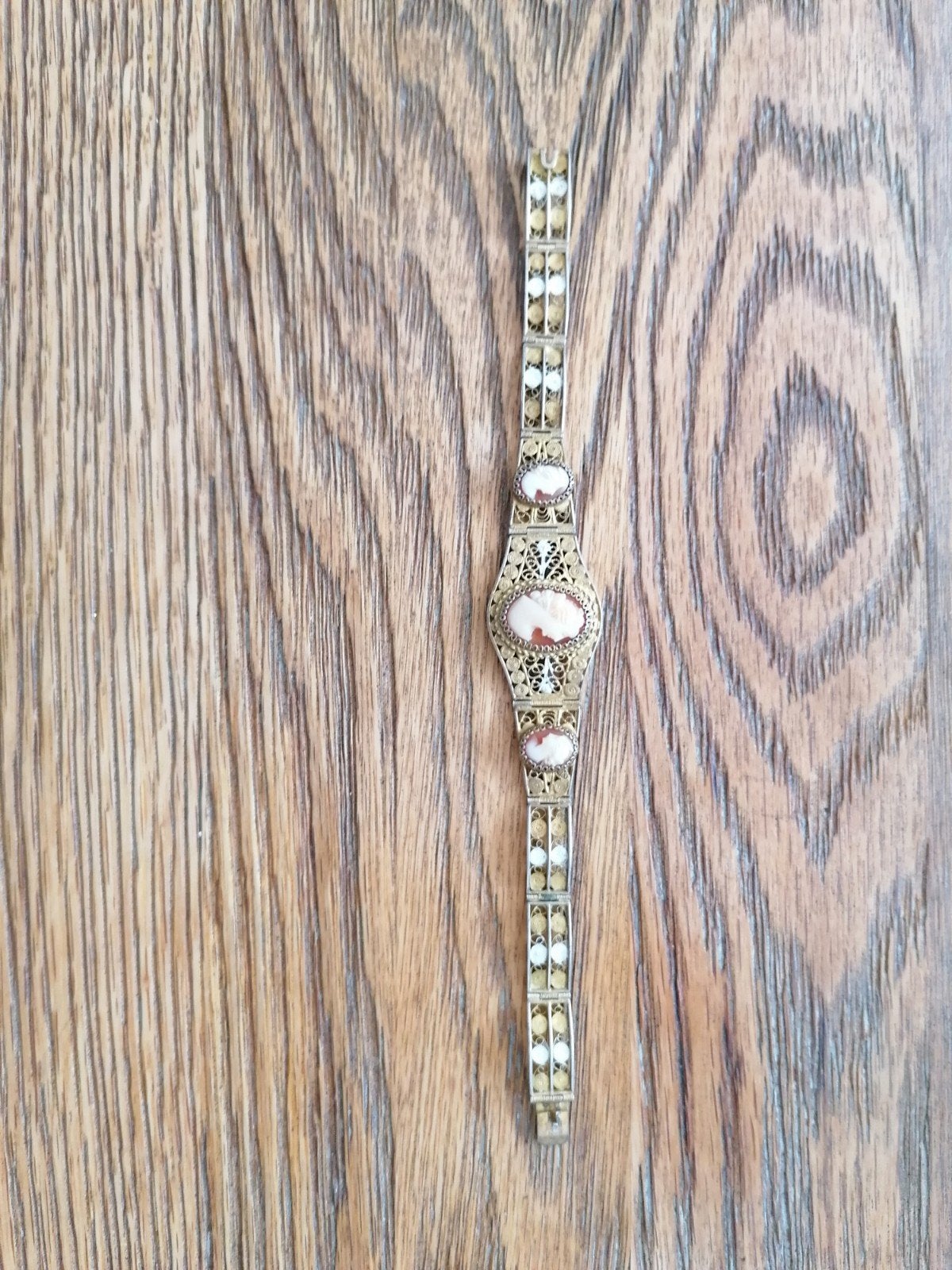 Antieke Camee Armband - Filigraan Design, Ophalen of Verzenden, Overige materialen, Armband, Met edelsteen