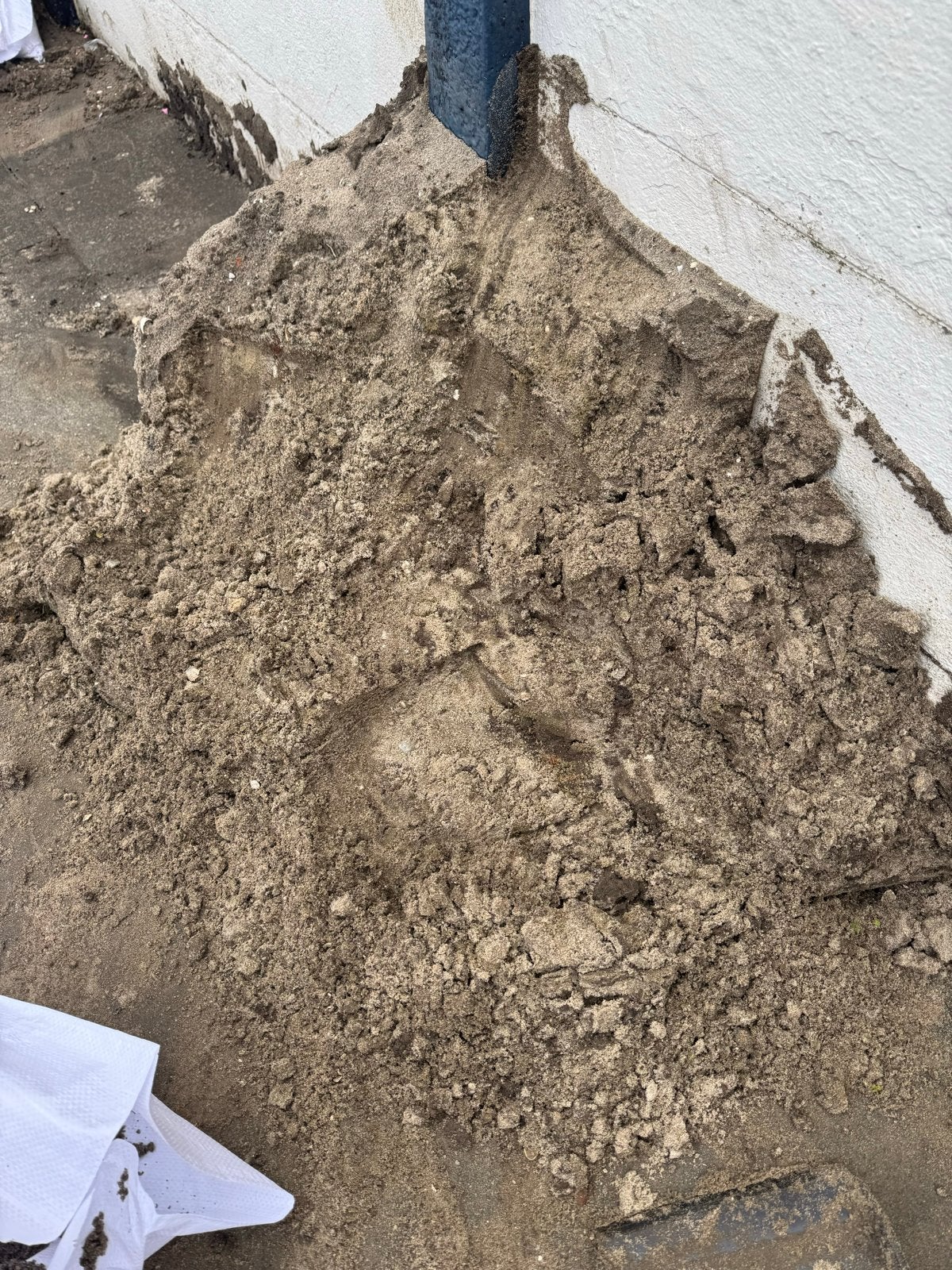Zand in zakken - Ideaal voor diverse klussen, Tuin en Terras, Ophalen, Gebruikt, Ophoogzand
