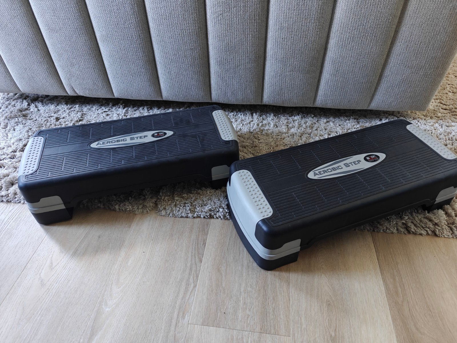 Aerobics step, Sport en Fitness, Fitnessmaterialen, Ophalen, Zo goed als nieuw, Stepbank