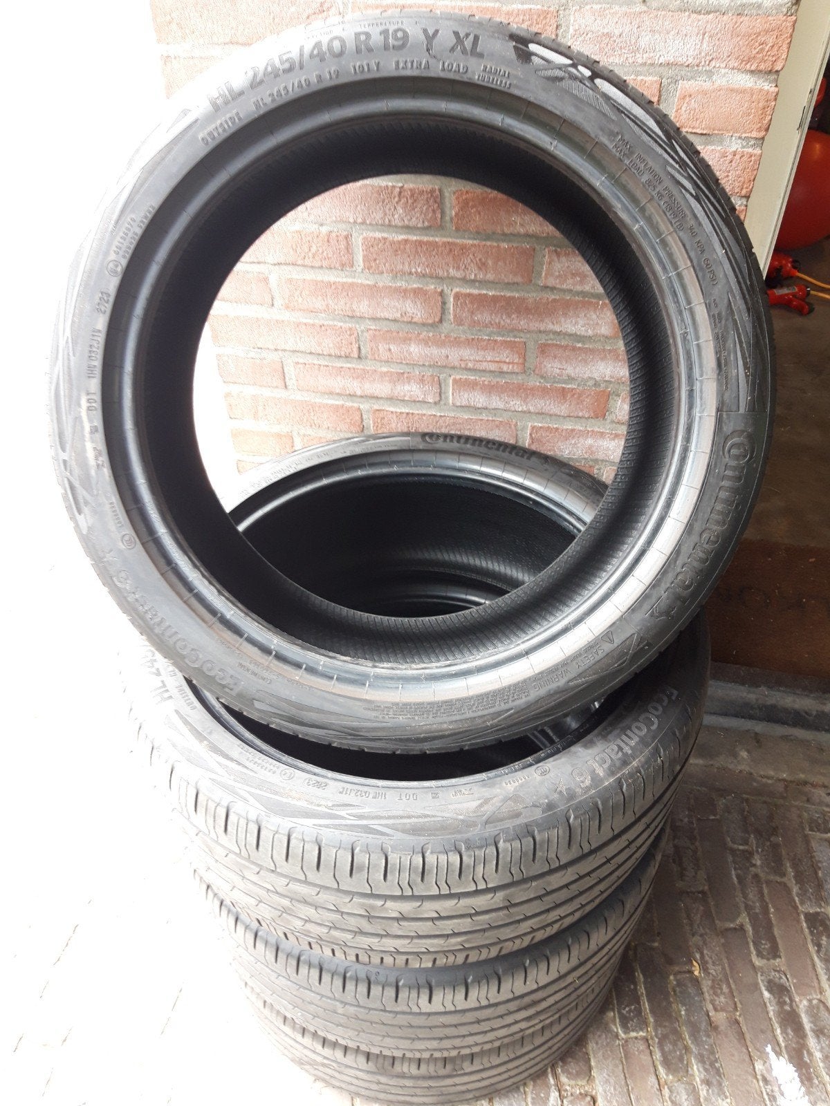 CONTINENTAL. 245/40 19 101Y. Ecocontact zomerbanden. Set/ 4x, Ophalen, Gebruikt, BMW