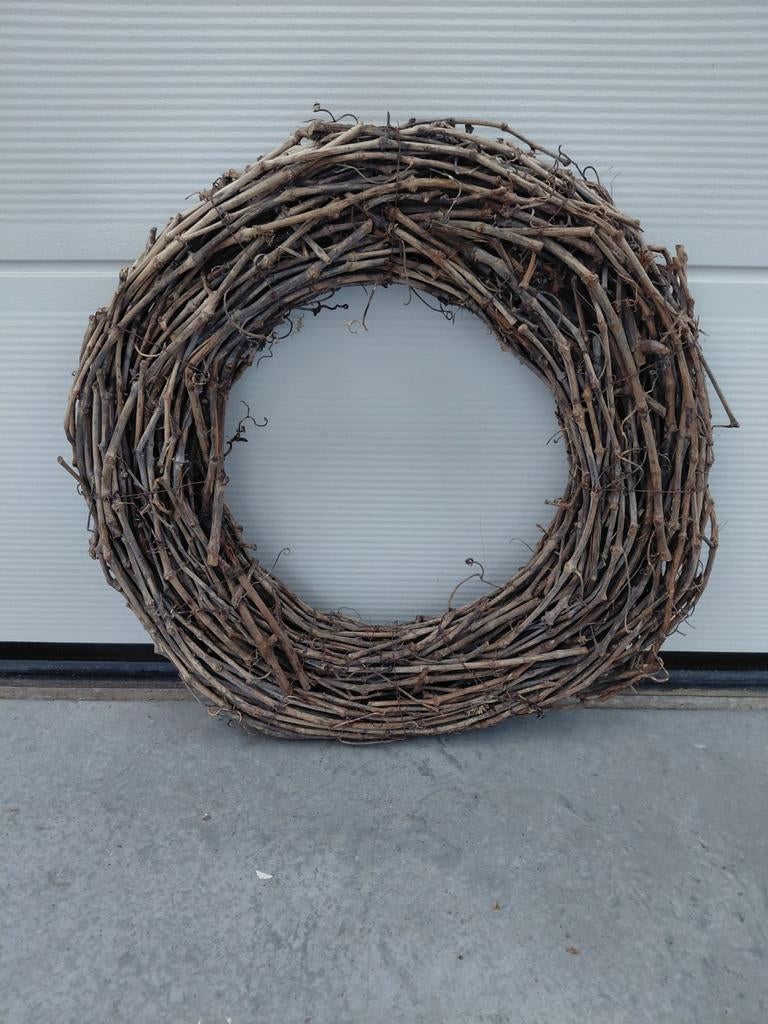 Decoratieve krans van takken - Natuurlijke uitstraling 75 cm, Huis en Inrichting, Woonaccessoires | Kransen, Nieuw, Ophalen