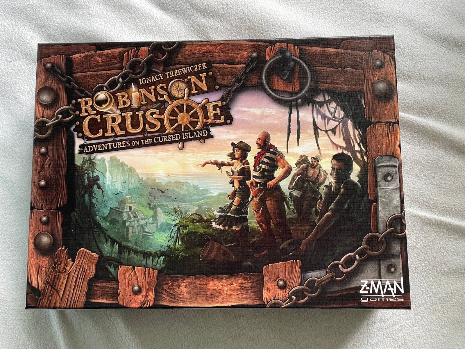 Robinson Crusoe 1st edition Z-Man Games 2013, never played, Drie of vier spelers, Ophalen of Verzenden, Nieuw