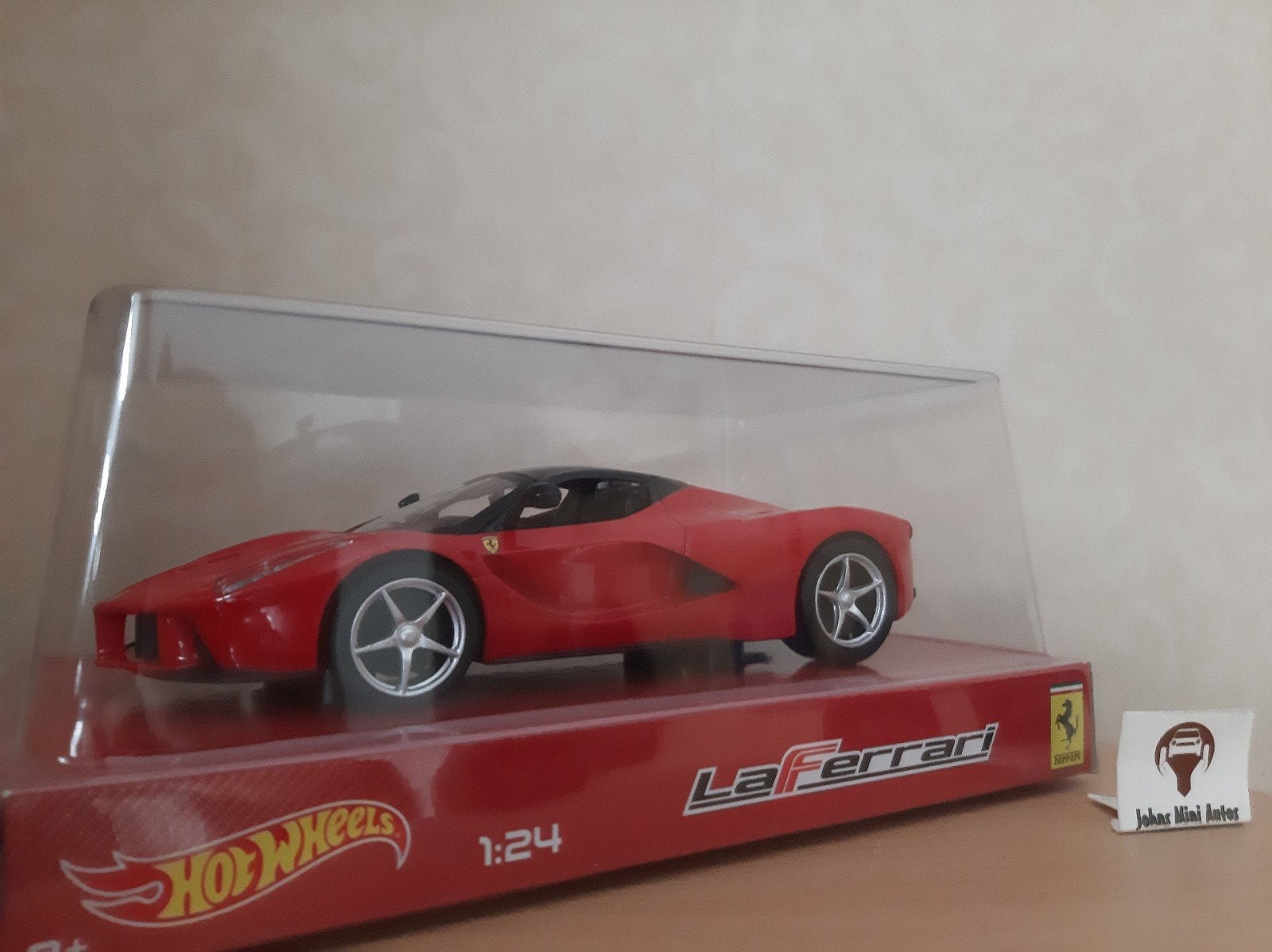 Ferrari LA FERRARI in rosso van Hotwheels 1:24, Overige merken, Auto, Nieuw, Ophalen of Verzenden