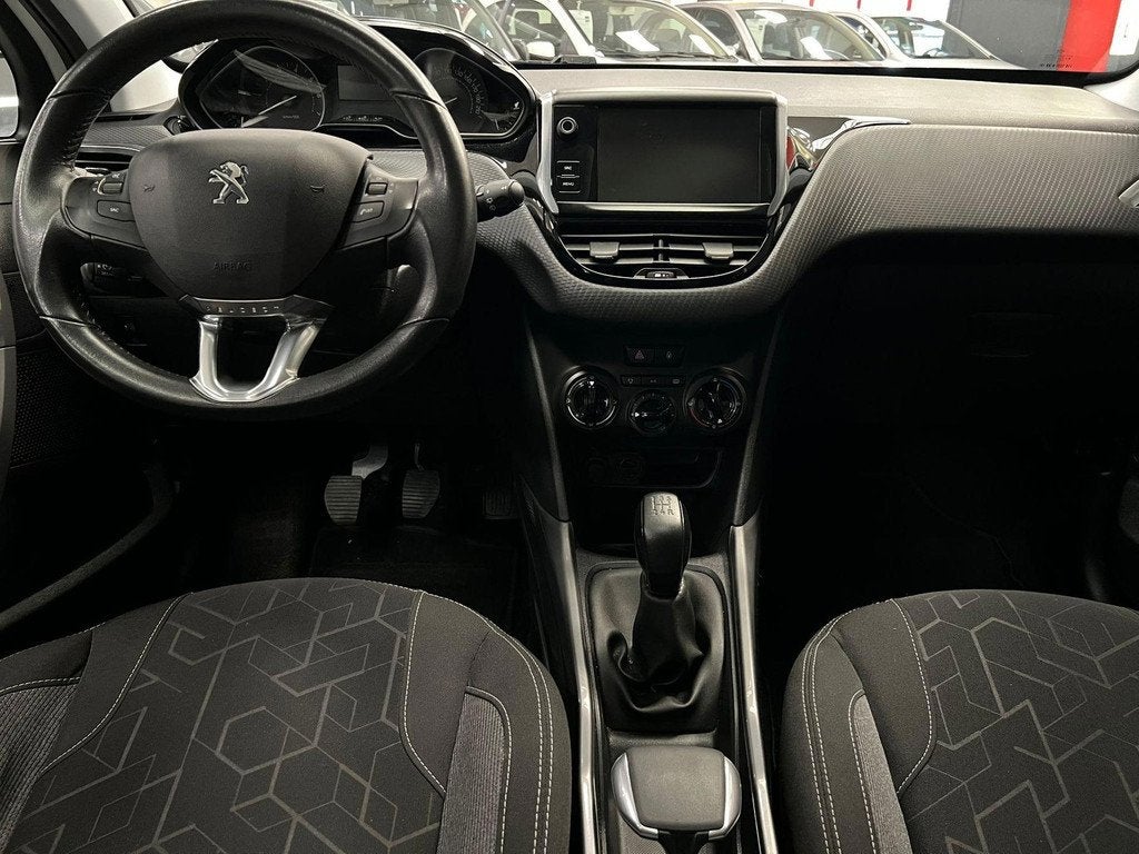 Peugeot 2008 1.2 PureTech Blue Lion NAP - Distr. Vervangen, Voorwielaandrijving, Stof, Origineel Nederlands, Bedrijf