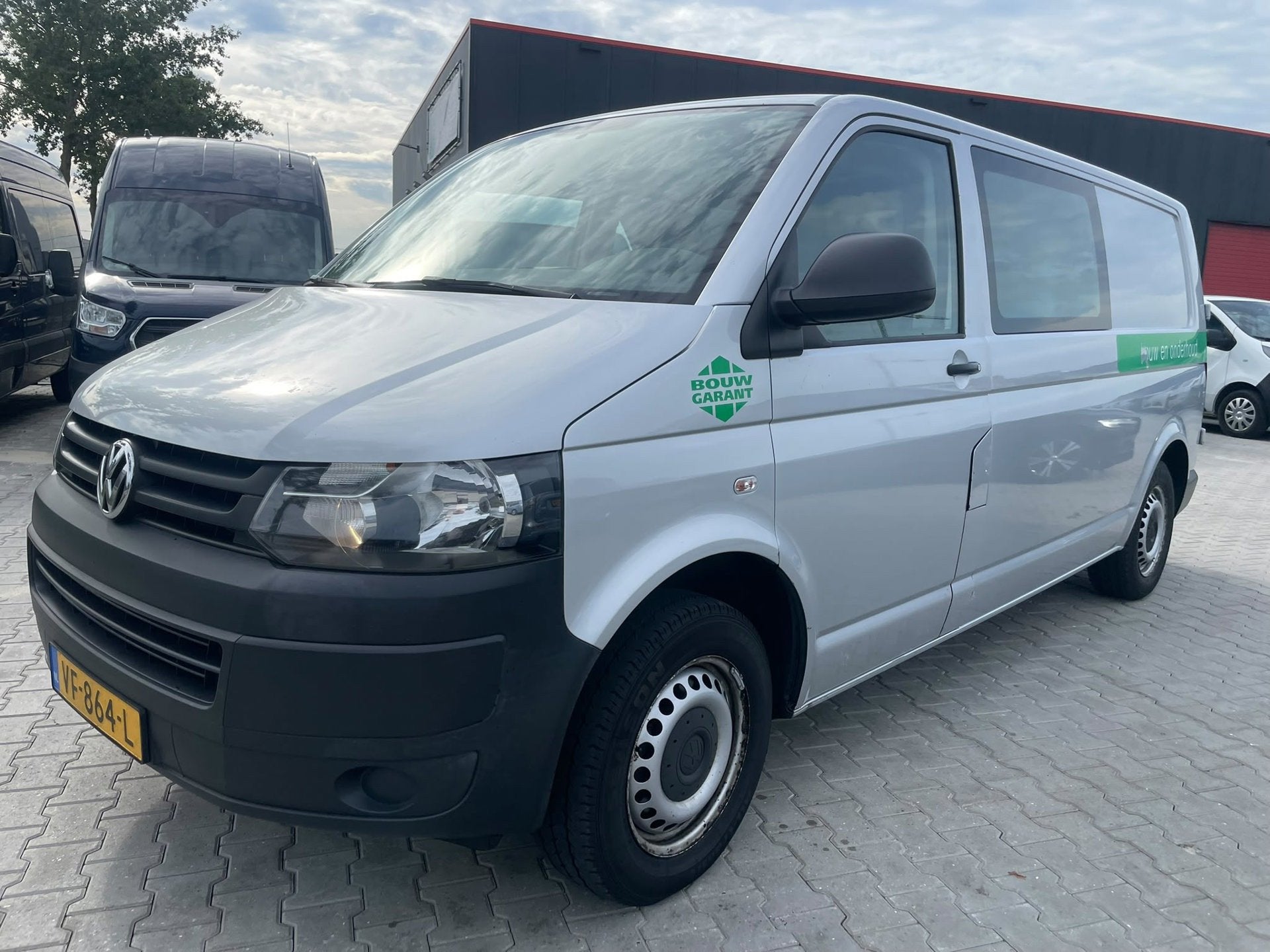 Volkswagen Transporter 2.0 TDI L2H2 BM Baseline, Auto's, Voorwielaandrijving, Euro 5, 15 km/l, Gebruikt