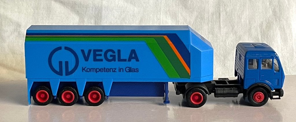 Herpa: Mercedes Benz NG Glastransporter "Vegla", Hobby en Vrije tijd, Modelauto's | 1:87, Ophalen of Verzenden, Zo goed als nieuw