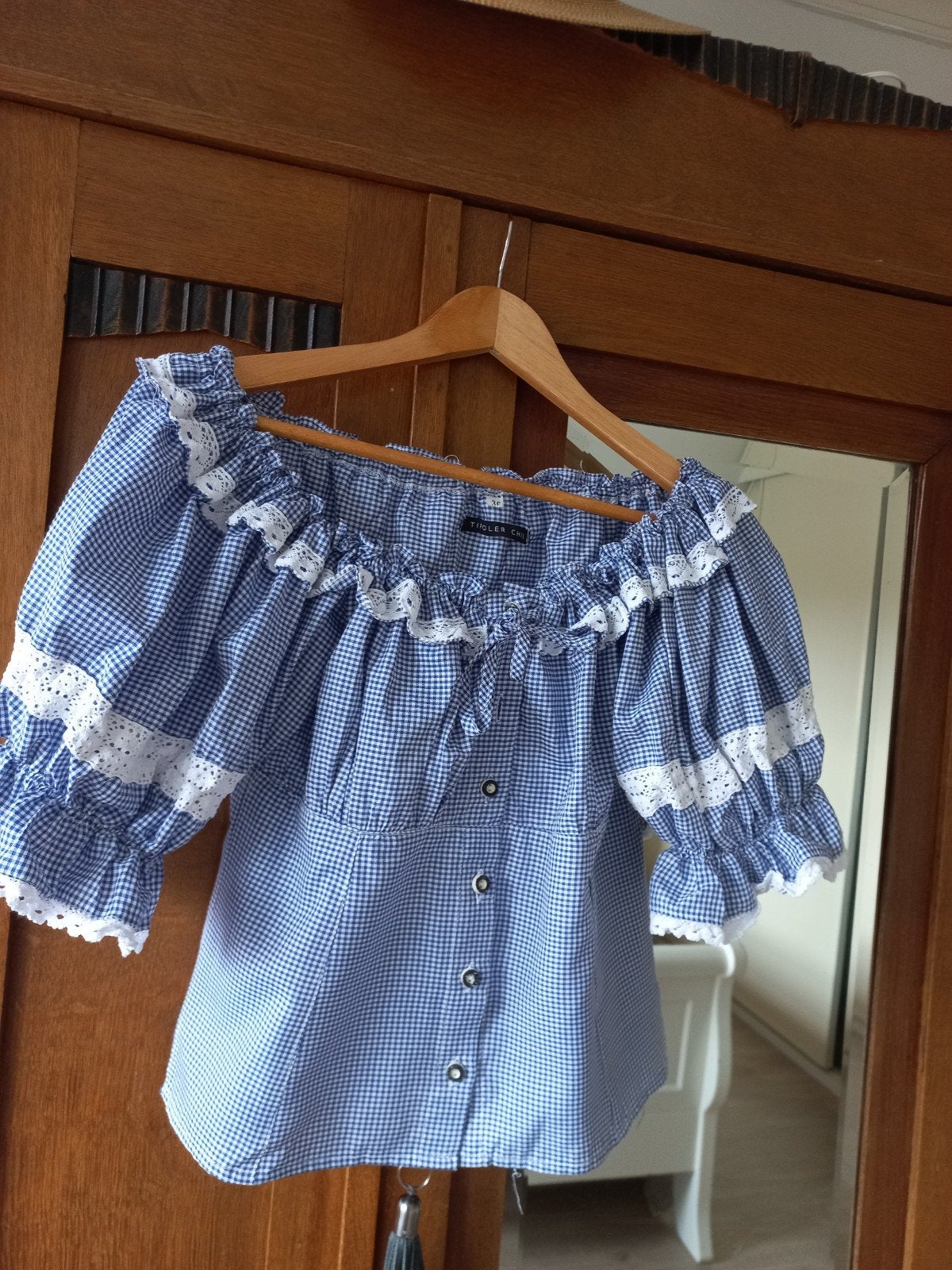 Prachtige Tiroler blouse maat 36., Ophalen, Zo goed als nieuw