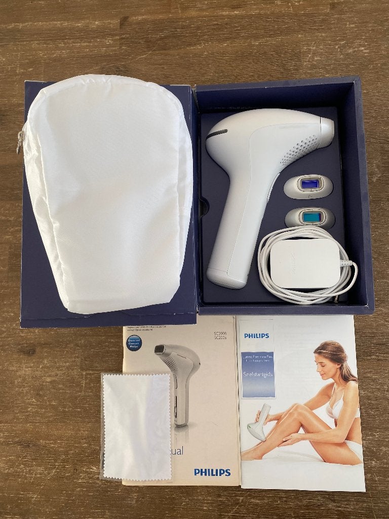 Philips Lumea (not used), Ophalen of Verzenden, Zo goed als nieuw, Scheren en Epileren
