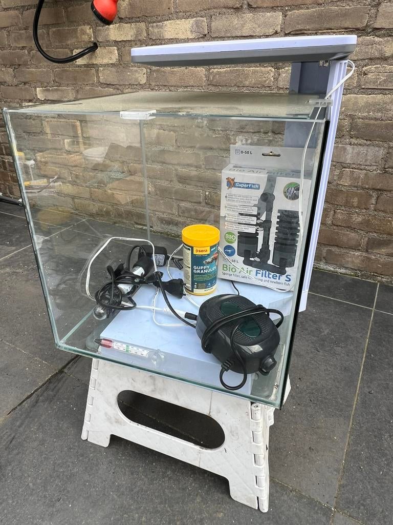SuperFish aquarium (30) + filter + verwarming + accessoires, Dieren en Toebehoren, Ophalen, Zo goed als nieuw, Leeg aquarium