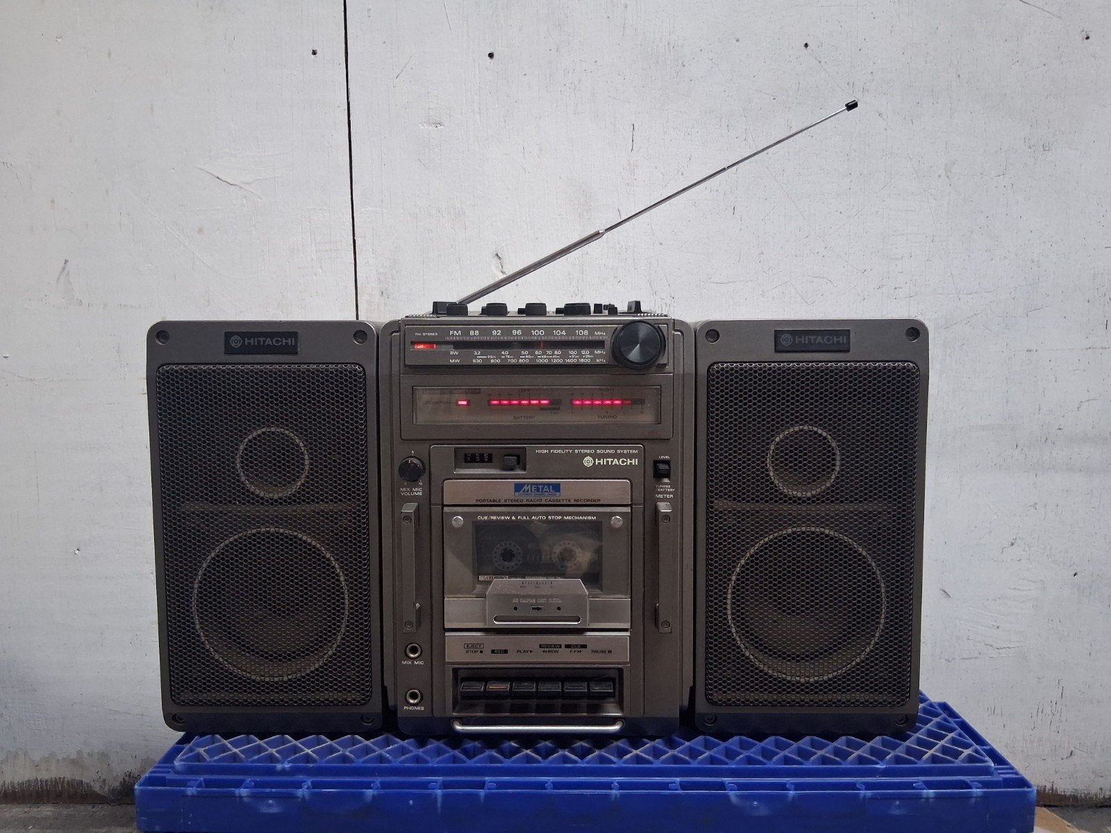 Zeldzame Hitachi TRK-9140W Ghettoblaster - Werkend, Ophalen of Verzenden, Zo goed als nieuw, Radio