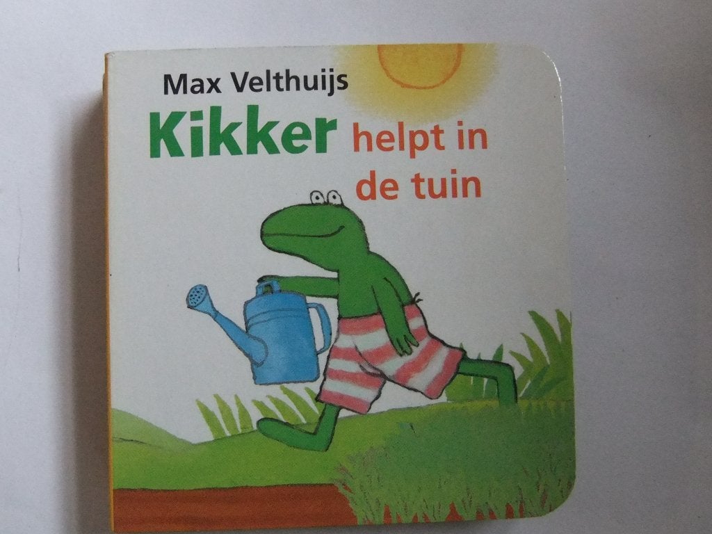 Max Velthuijs - Kikker helpt in de tuin & Kikker wil spelen, Fictie algemeen, Jongen of Meisje, Nieuw, Voorleesboek