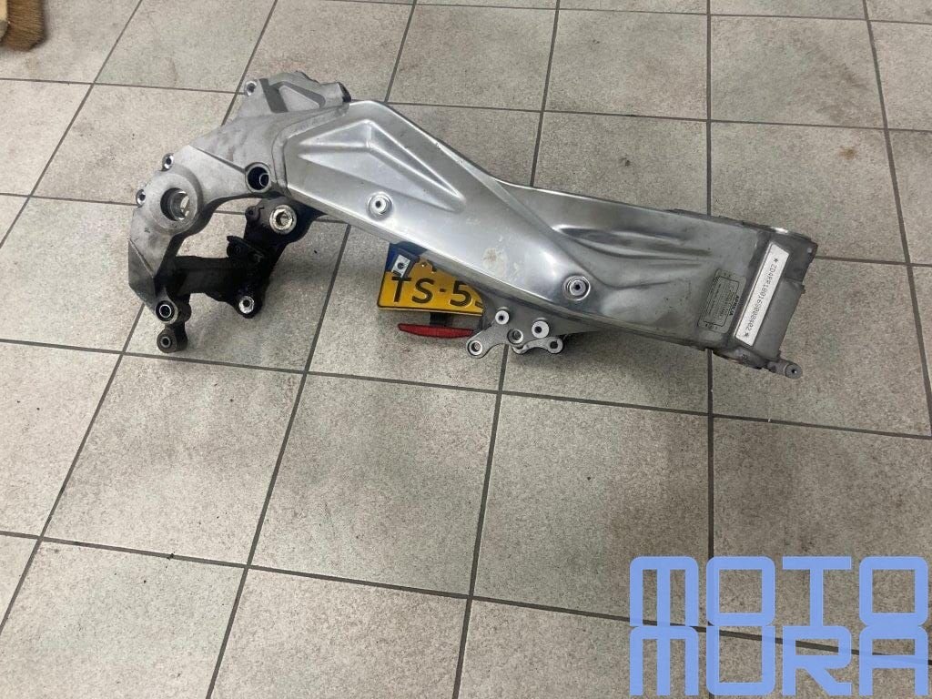 Frame met NL kenteken voor Aprilia Tuono 1000 2006 - 2011 RS, Gebruikt, -, -, Ophalen of Verzenden