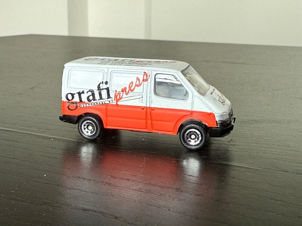 Matchbox Ford Transit Grafi Press Veenendaal - Nieuw in doos, Ophalen of Verzenden, Nieuw, Auto, Matchbox