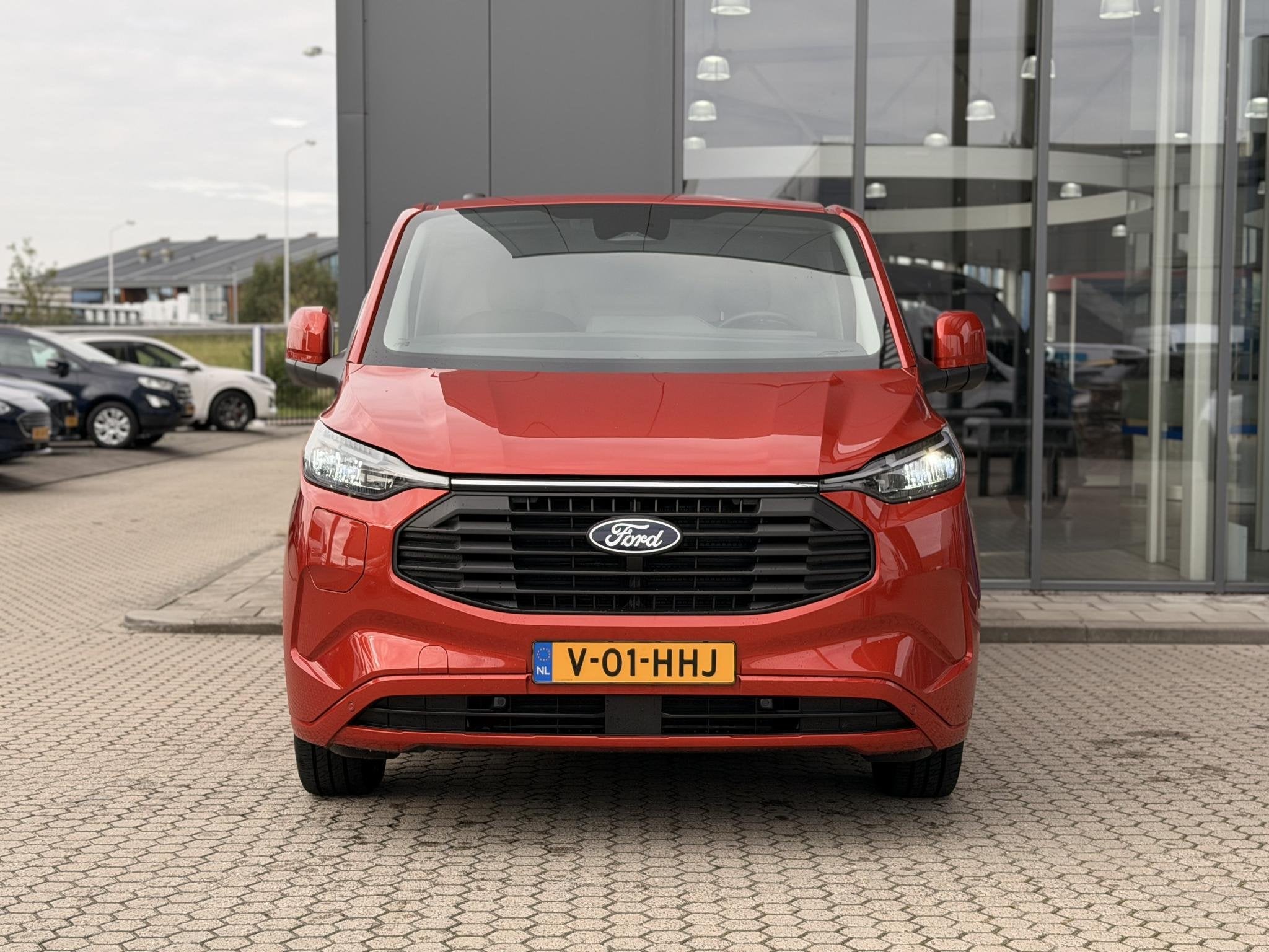 Ford Transit Custom 320 2.5 PHEV L2H1 Limited TOEGANG TOT 01, Auto's, Gebruikt, Euro 6, Bedrijf, Automatische klimaatregeling