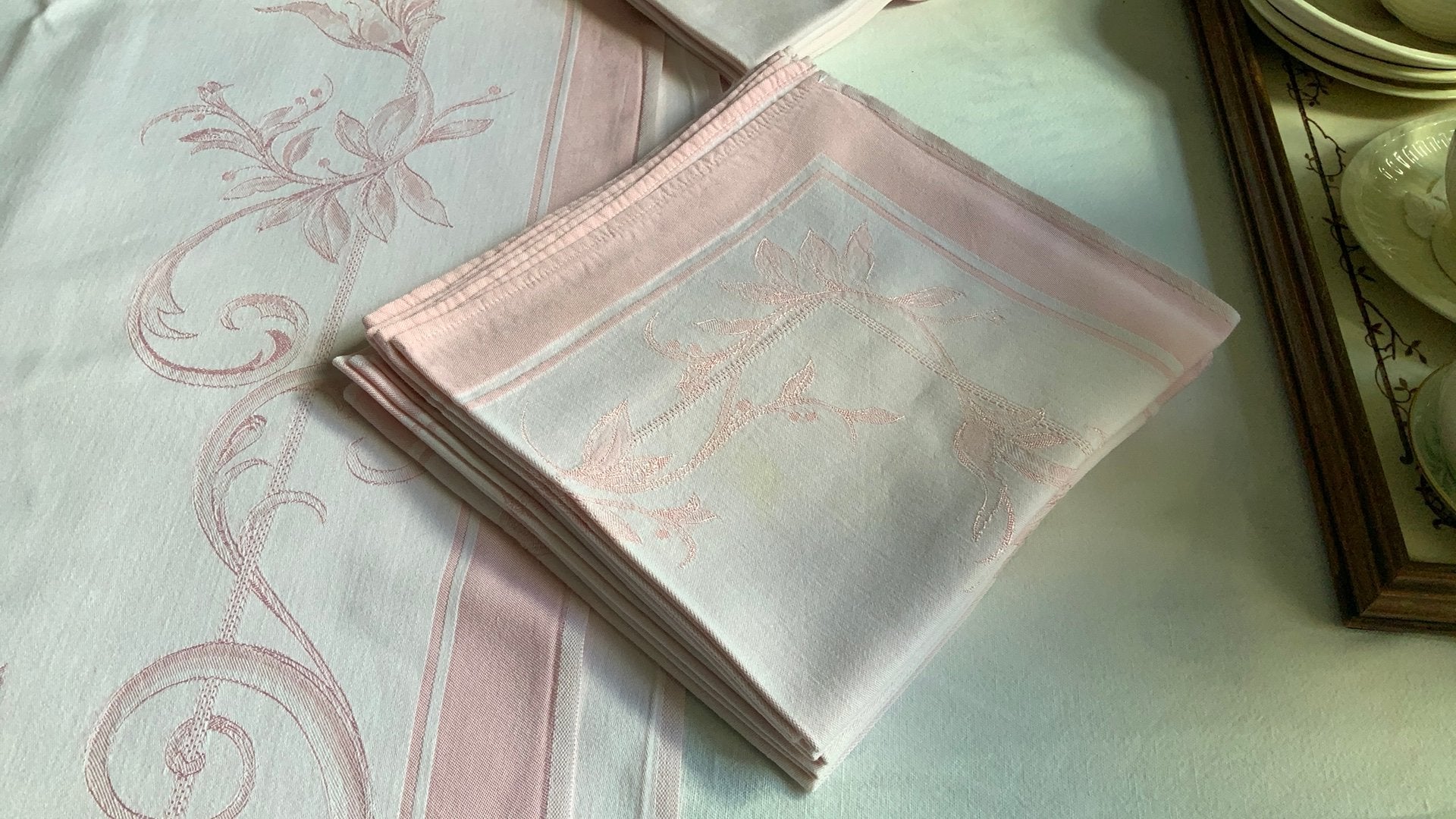 De Witte Lietaer vintage tafelkleed bleekroze+12 servetten, Ophalen of Verzenden, Zo goed als nieuw, Rechthoek
