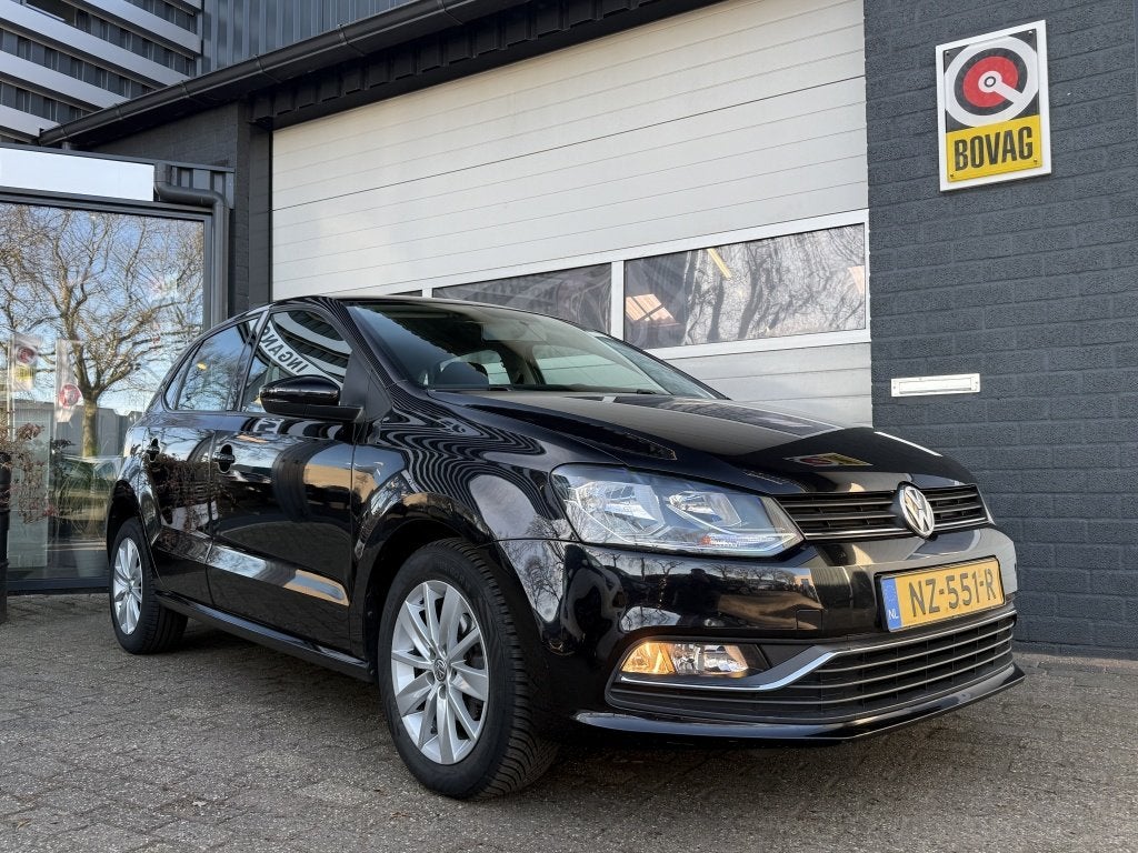 Volkswagen Polo 1.2 TSI Comfortline (bj 2017), Auto's, 21 km/l, Euro 6, 4 cilinders, Zwart