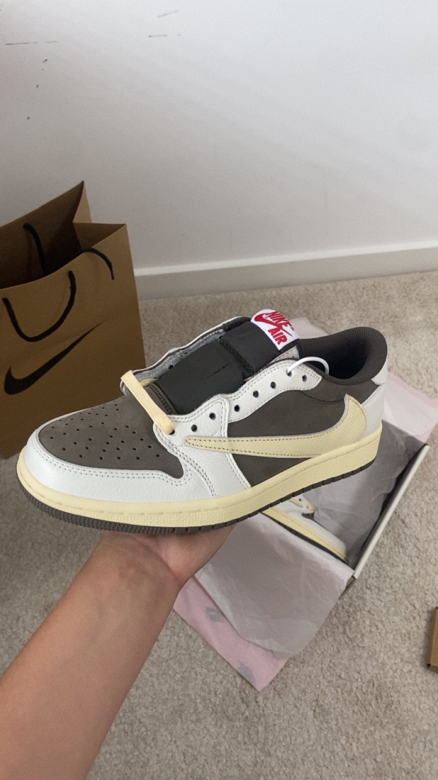 Nike Travis Scott Reverse Mocha, Ophalen of Verzenden, Nieuw, Bruin