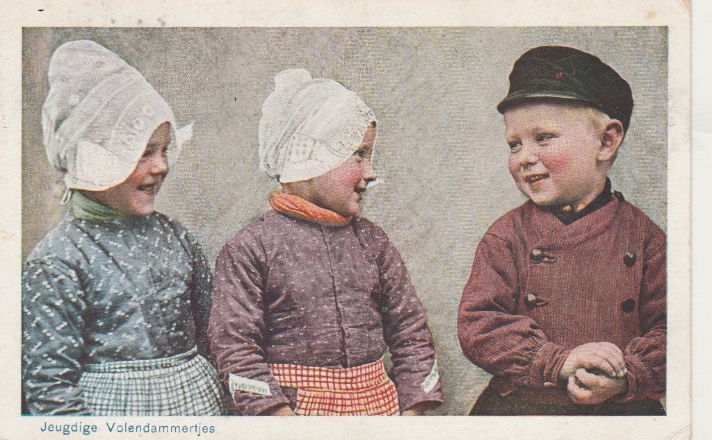 VOLENDAM Klederdracht Kinderen kl.f., Verzenden, 1920 tot 1940, Gelopen, Noord-Holland