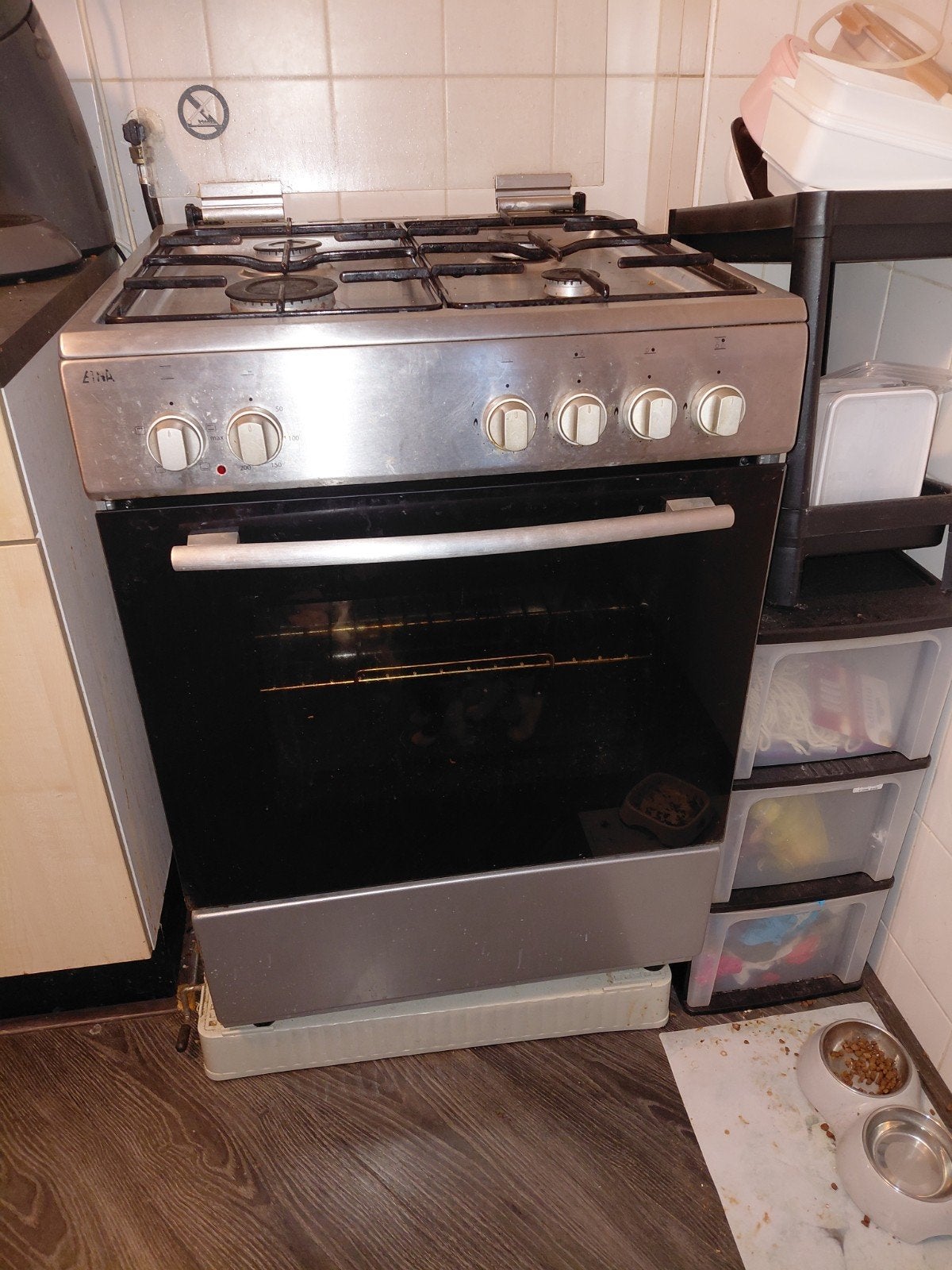 Etna elektrisch gasfornuis met 4 pitten, Ophalen, Gebruikt, 4 kookzones, Gas