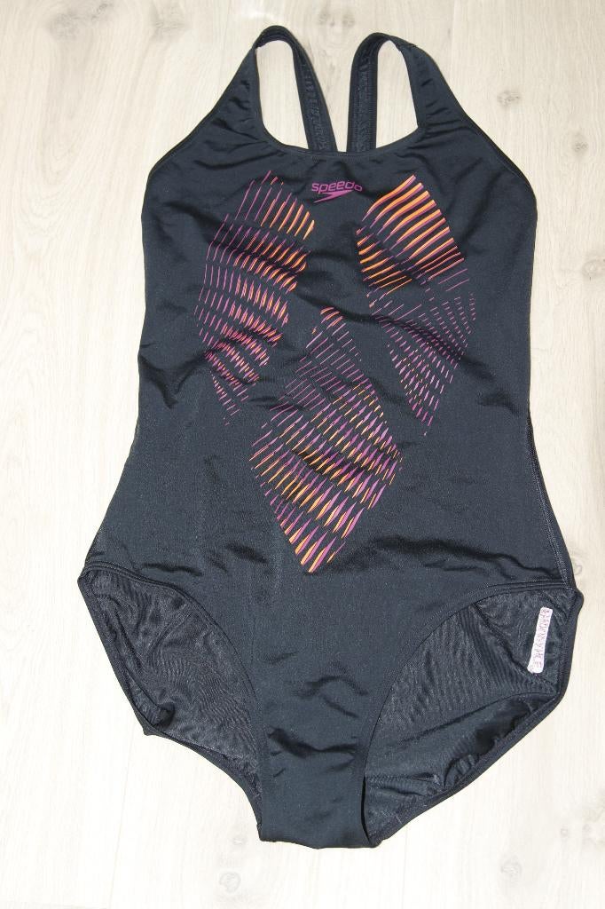 Badpak Speedo maat D42 zwart rood, Kleding | Dames, Badmode en Zwemkleding, Zwart, Badpak, Zo goed als nieuw, Speedo
