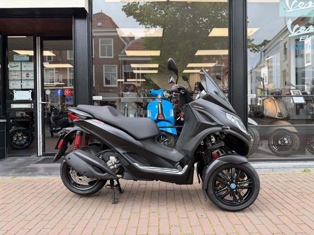 Piaggio MP3 300 HPE EURO 4 SPORT 2029 | 1E EIGENAAR | INCLUS, Motoren, Motoren | Piaggio, Scooter, Bedrijf, 278 cc, 12 t/m 35 kW