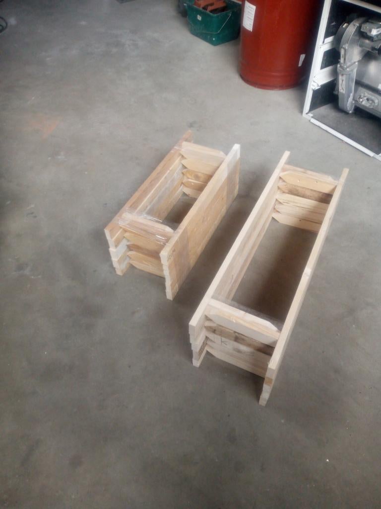 Te koop bekisting,s bruggetjes 60 en 80 breed, Ophalen, Overige houtsoorten, Minder dan 25 mm, Minder dan 200 cm