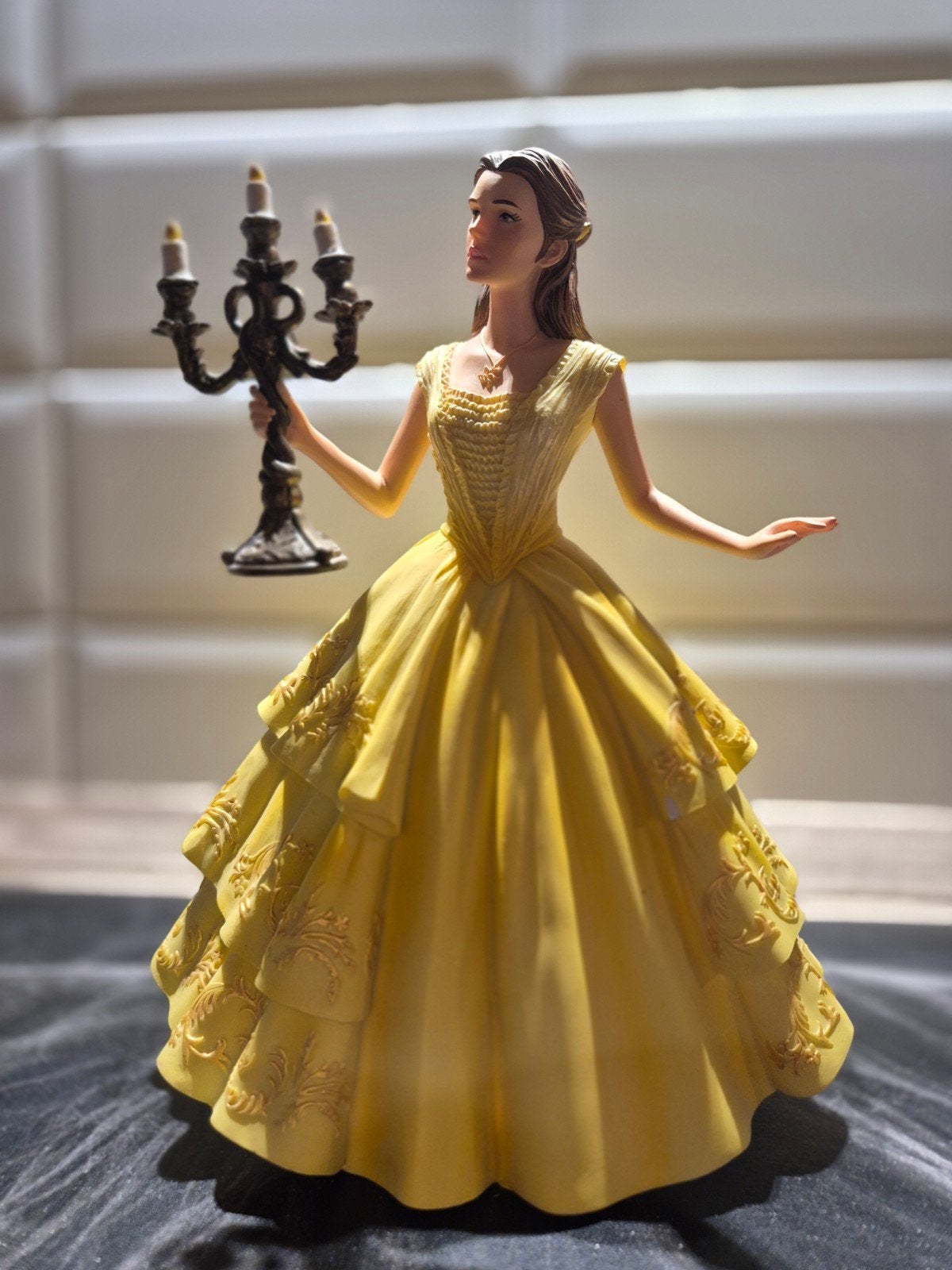 Disney collectie haute couture belle met kandelaar, Ophalen of Verzenden, Assepoester of Belle, Beeldje of Figuurtje