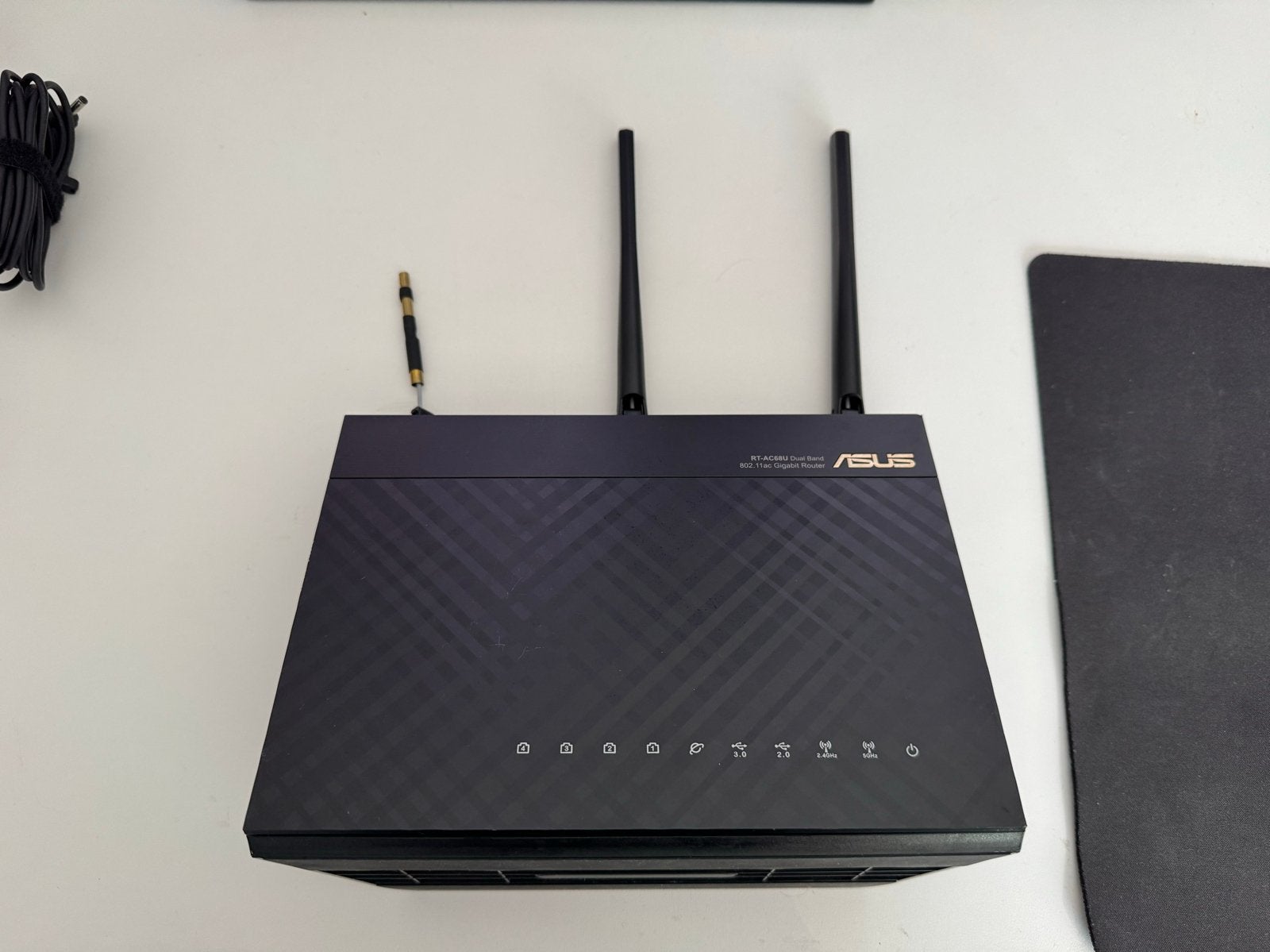 Asus RT-AC68U Router met adapter - Ophalen/Verzenden, Ophalen of Verzenden, Gebruikt, Router