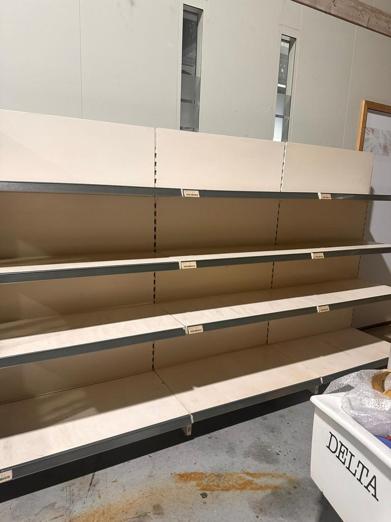 Grote winkelvoorraad Tegometall, Ophalen, Gebruikt