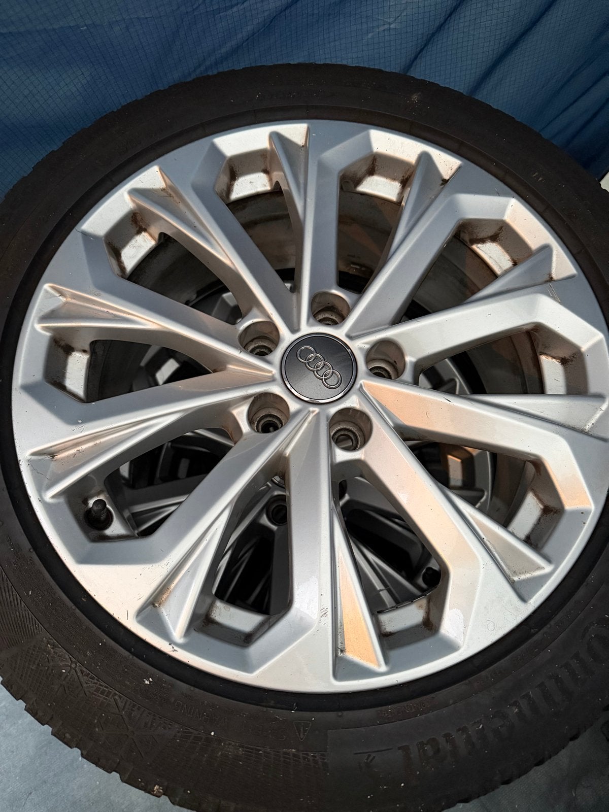 Audi A4 B8 B9 Winterbanden met velgen - 225/50 R17, Auto-onderdelen, Gebruikt, Banden en Velgen, 17 inch, Personenwagen
