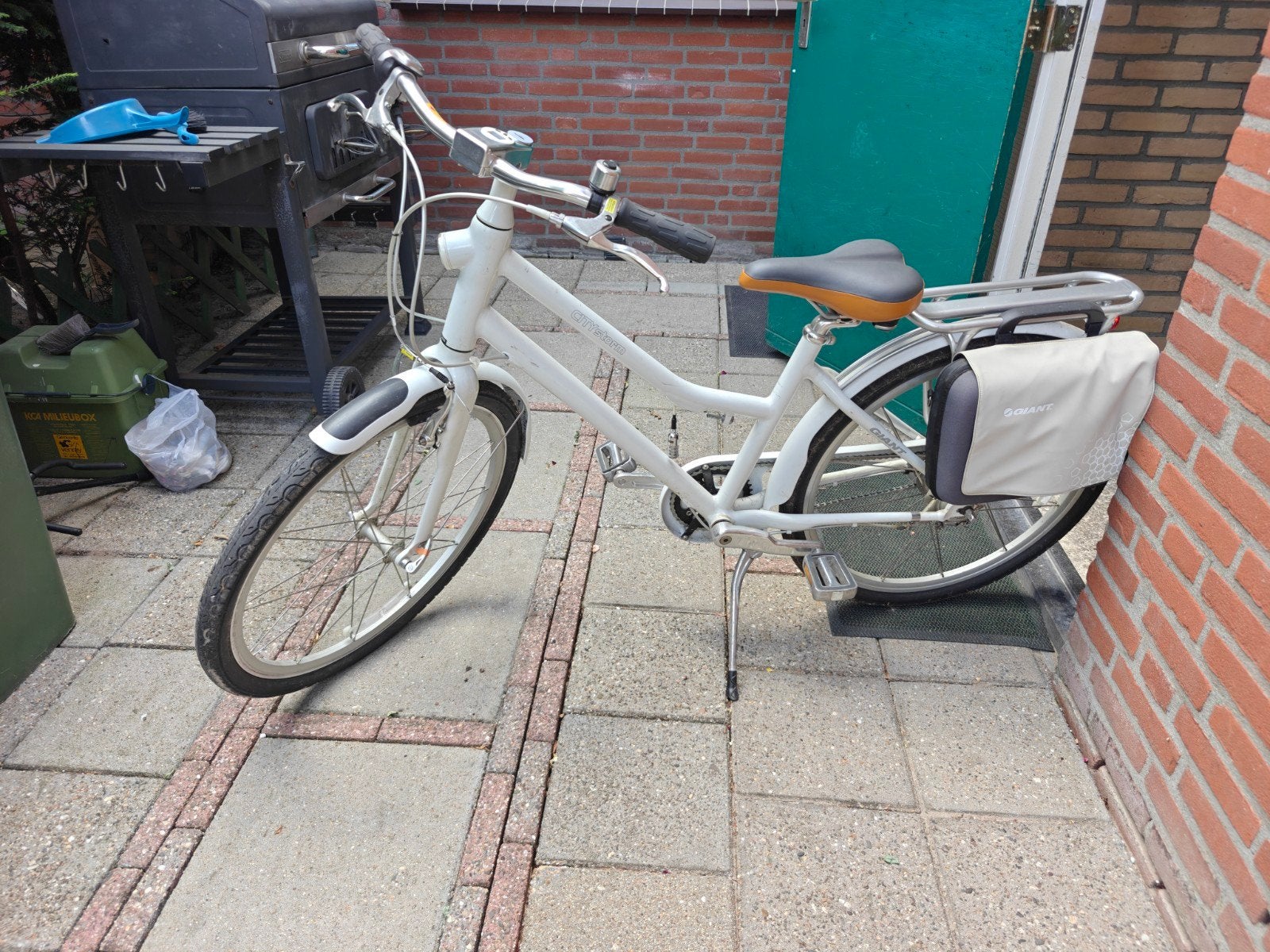 Giant Damesfiets met 8 versnellingen en fietstassen, Fietsen en Brommers, Gebruikt, Velgrem, Versnellingen, 50 tot 53 cm
