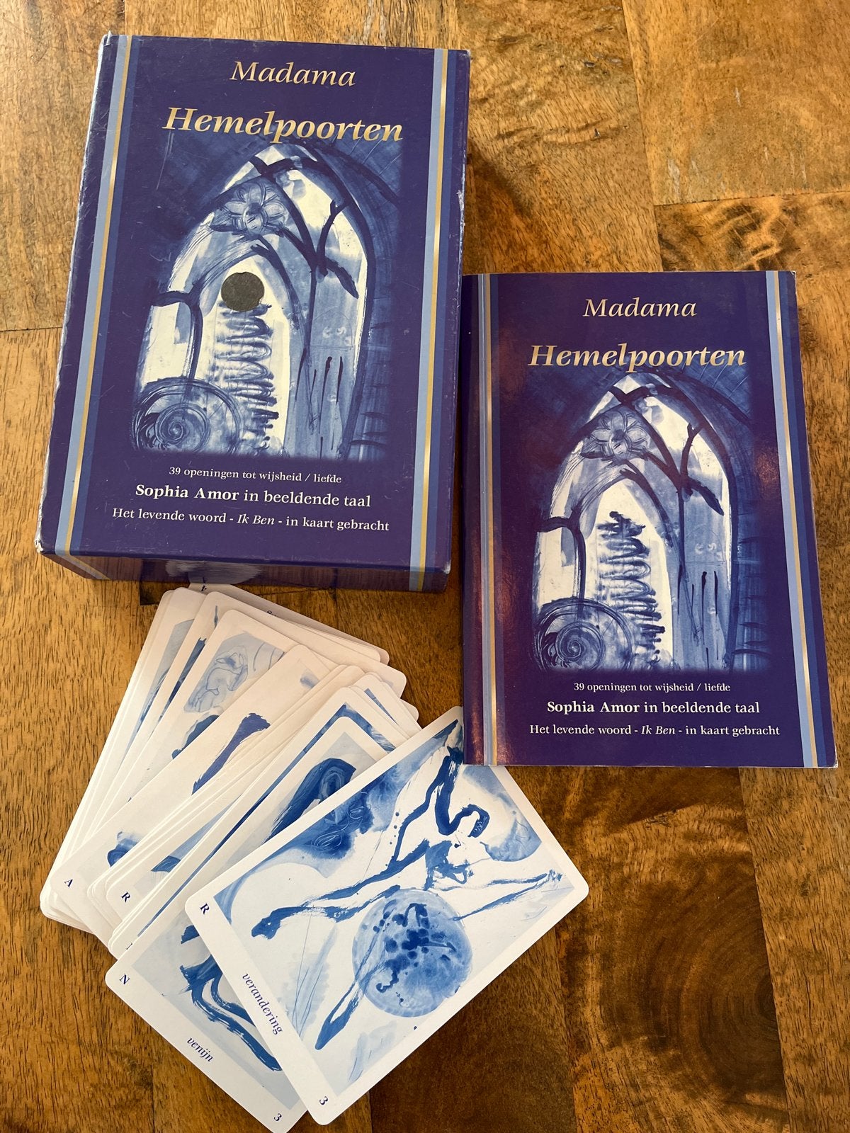 Madama Hemelpoorten: 39 openingen tot wijsheid/liefde, Ophalen of Verzenden, Zo goed als nieuw, Spiritualiteit algemeen, Overige typen