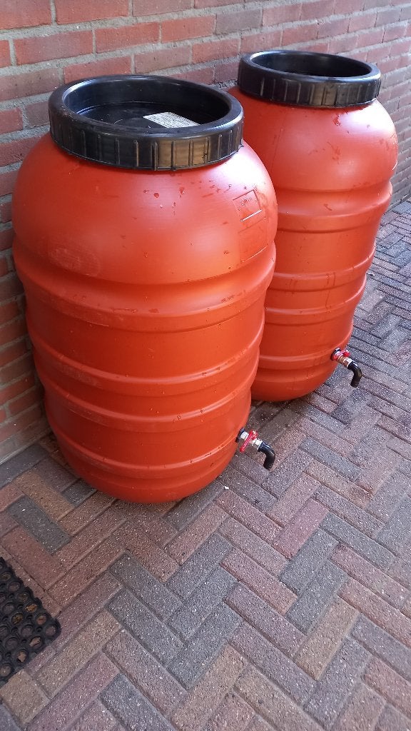Regentonnen 220 liter, Ophalen, Kunststof, Met kraantje, 150 liter of meer