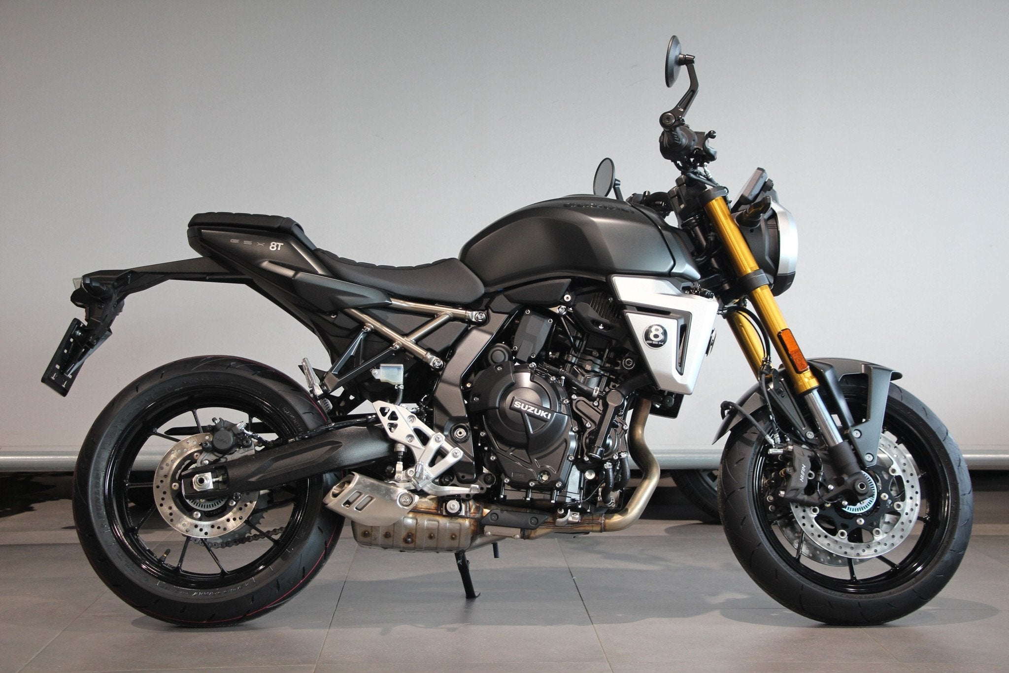 Suzuki GSX-8T (bj 2026), Lange Dreef 12
4131 NH  VIANEN UT, NL, Bedrijf, Meer dan 35 kW, Info-onderdelen@nimag.nl
