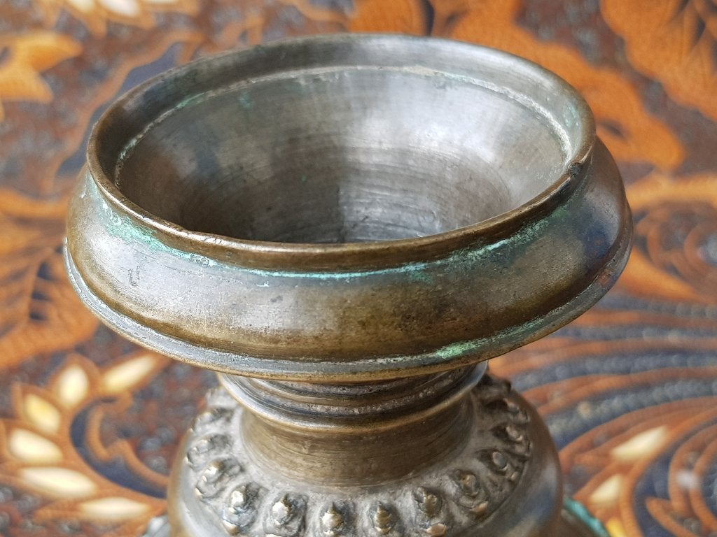 Mooie zware antieke Oosterse vaas van brons 15,5 cm., Antiek en Kunst, Ophalen of Verzenden