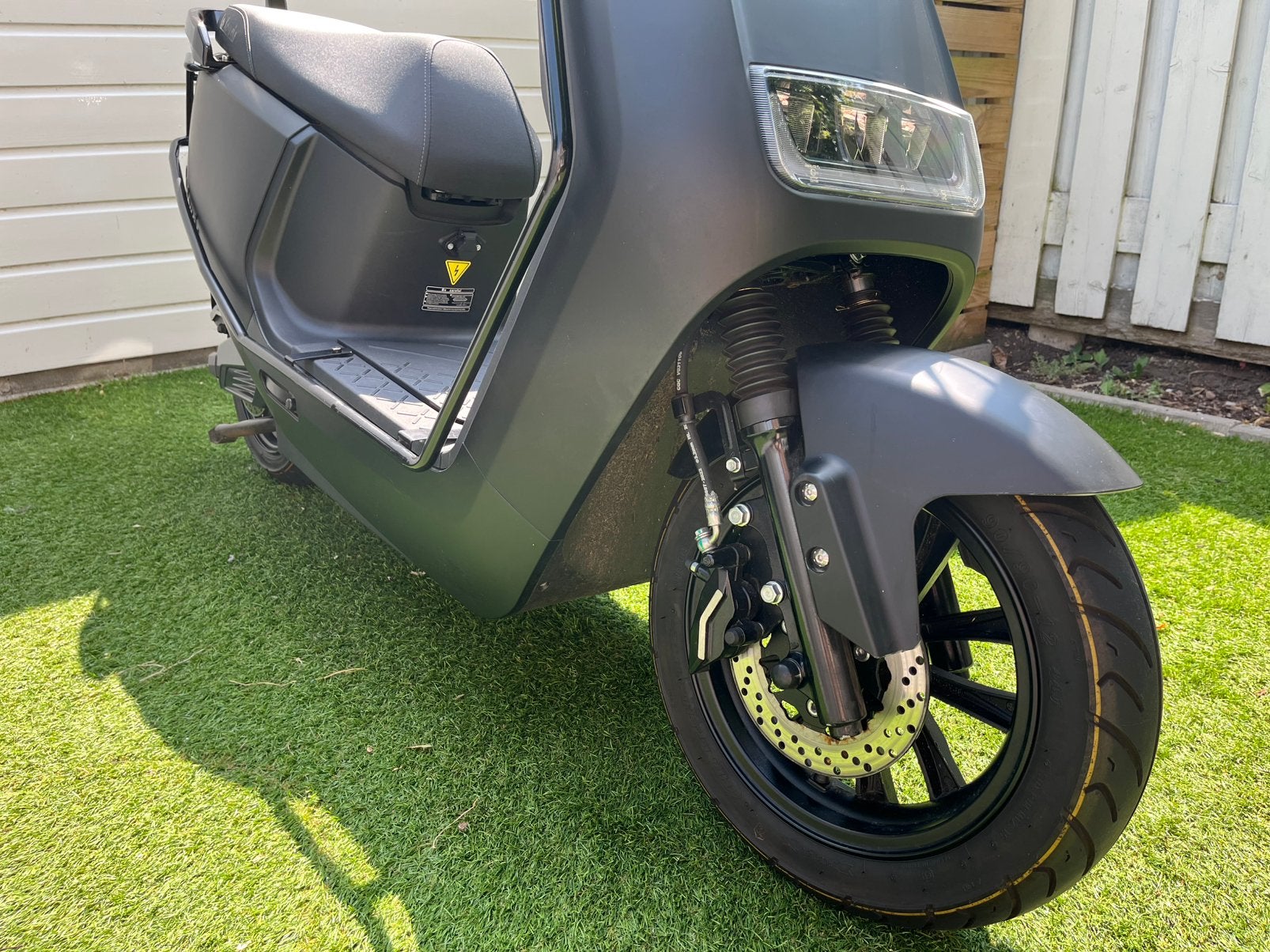 Elektrische scooter La Souris S6 Spec. Ed - alles inbegrepen, Ophalen, Elektrisch, Zo goed als nieuw, La souris, sourini