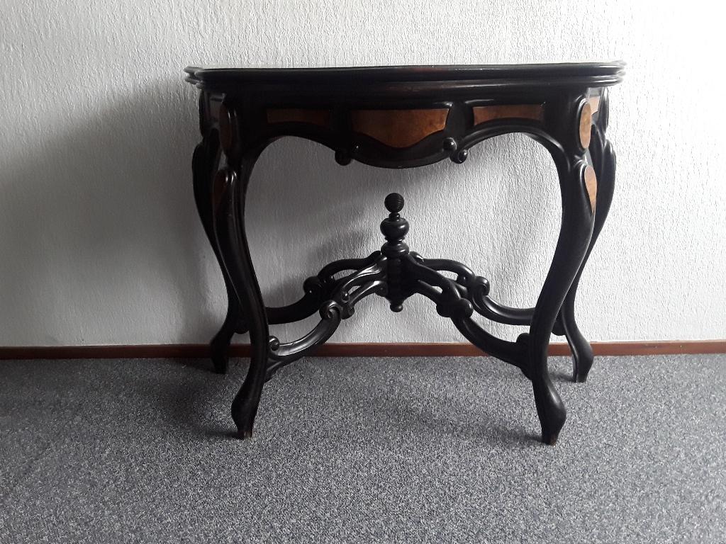 Antieke bridgetafel, Ophalen